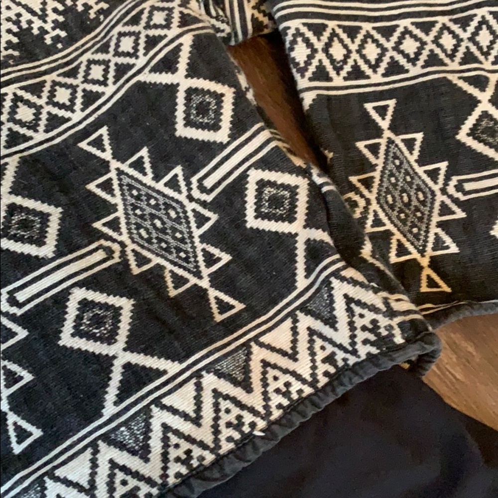 Cropped Jacket - Picture 3 of 4